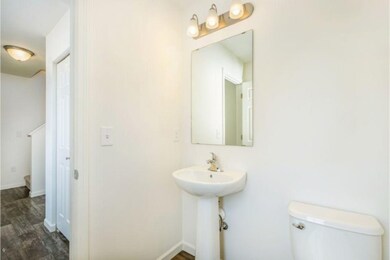 STG103-E1870-Powder Room