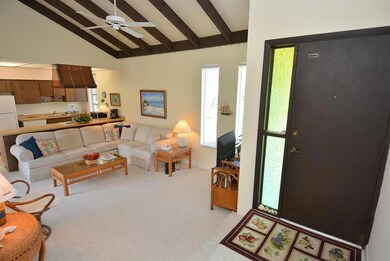 Entry / Living Room