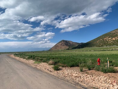 1502 E Eden Ranch Rd unit 33, Laketown, UT 84038 - photo 5