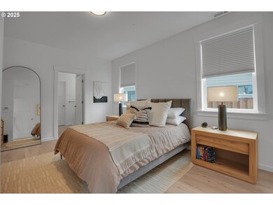 872 Laurel Place, Silverton, OR 97381 - photo 2