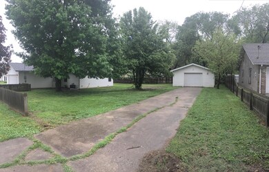 201 Cherry St, Nixa, MO 65714 - photo 6