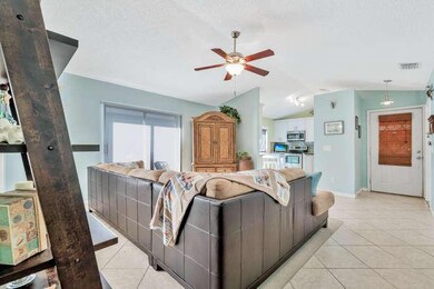 141 E Riverside Dr Jupiter FL-small-008-