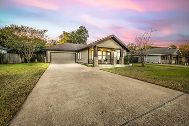 12518 Gulf Coast Dr, Willis, TX 77378 - photo 6