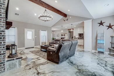 331 Kendall Cir, Weatherford, TX 76088 - photo 4