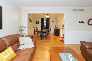 5489 Swallow Ave-106