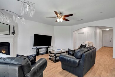 10900 Aledo Ln, Aubrey, TX 76227 - photo 7