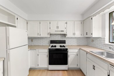 11 Hawser Ln, Swampscott, MA 01907 - photo 6