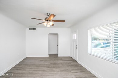 409 S Bellview, Mesa, AZ 85204 - photo 5