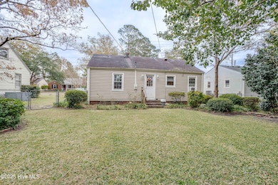 1703 High St, New Bern, NC 28560 - photo 6