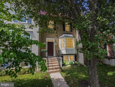 3754 Farmland Dr, Fairfax, VA 22033 - photo 2