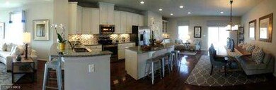 904 Magnolia Blossom Ct, Sykesville, MD 21784 - photo 3