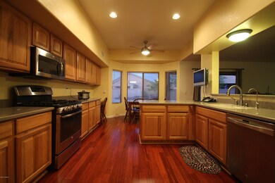 Kitchen 7.JPG