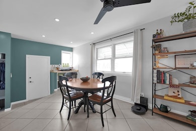 7-web-or-mls-591-french-dr