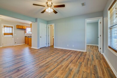 149 Hendon Memorial Rd, Shelbyville, TN 37160 - photo 5