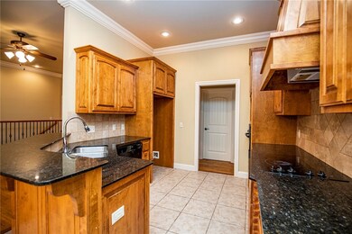 605 SW Tunbridge Dr, Bentonville, AR 72712 - photo 3