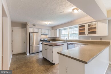 287 Greenridge Dr, Dunkirk, MD 20754 - photo 2