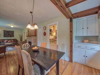 Butler pantry off Dining area