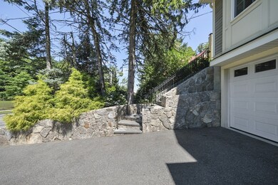 470 Lowell Ave unit 470, Newton, MA 02460 - photo 3