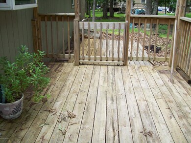 1419 Melrose Terrace unit E-187, East Stroudsburg, PA 18301 - photo 2