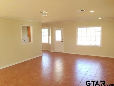 525 525 Beechwood, Tyler, TX 75701 - photo 3