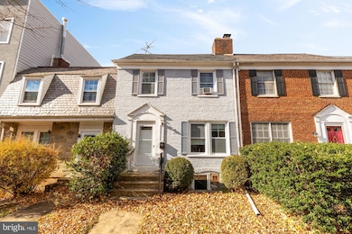 1710 37th St NW, Washington, DC 20007 - photo 3