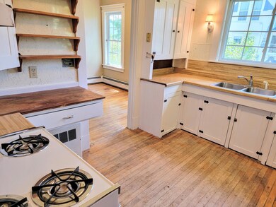 25 Clinton St, Milo, ME 04463 - photo 2