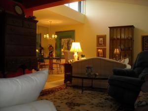 LIVING ROOM -CLERESTORY WINDOWS