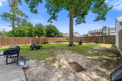713 Berry Rd, Houston, TX 77022 - photo 4