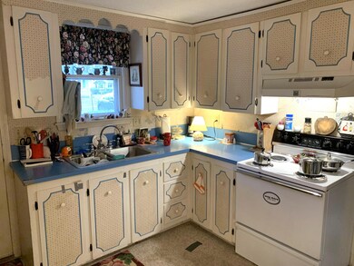 139 Telegraph Rd, Dennis Port, MA 02639 - photo 4