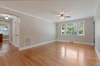 707 Graycroft Dr SW, Huntsville, AL 35802 - photo 7