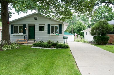 4568 Glenmawr Ave, Columbus, OH 43224 - photo 2