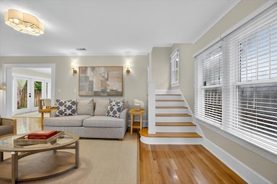 221 13th Ave NE, Saint Petersburg, FL 33701 - photo 7