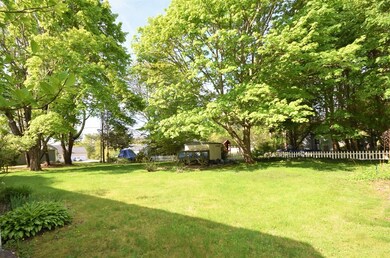 3 Gosnold St, Mattapoisett, MA 02739 - photo 3