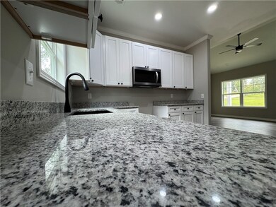 811 Cherry Dr, Lanett, AL 36863 - photo 2