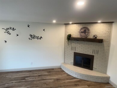 230 Homestead Village Dr, Warwick, NY 10990 - photo 5