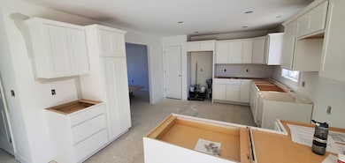 89 Bennington St, Haverhill, MA 01832 - photo 2