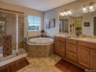 905 Colorossi Cir NW unit 61, Orting, WA 98360 - photo 6