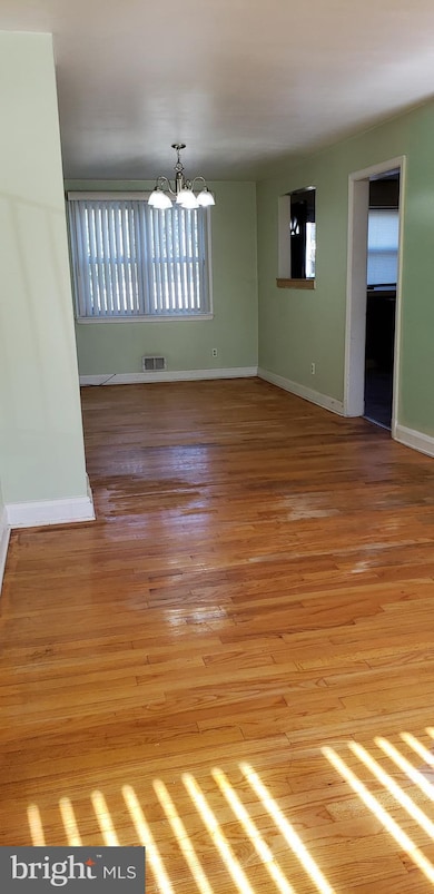 1246 Deanwood Rd, Parkville, MD 21234 - photo 5