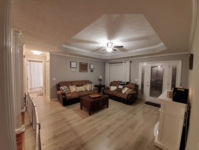 218 Jordan Ave, Shelbyville, TN 37160 - photo 7