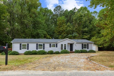 1512 Willow Downs Cir, Willow Spring, NC 27592 - photo 2