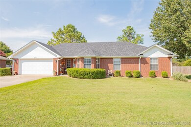 2706 Forrest Cir, Durant, OK 74701 - photo 2
