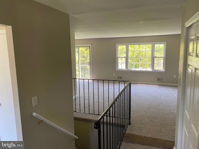 11711 Butlers Branch Rd, Clinton, MD 20735 - photo 2