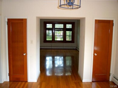 2324 W Allen St, Allentown, PA 18104 - photo 3