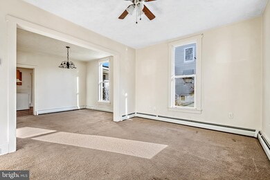 415 W Market St, Williamstown, PA 17098 - photo 4