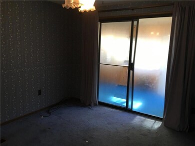 Sliding door out to 3 season porch