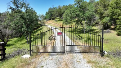 21292 Jennifer Dr, Redding, CA 96003 - photo 3