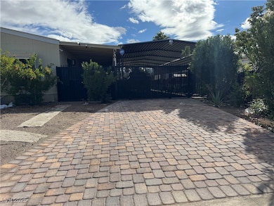 5252 Nevada Ave, Las Vegas, NV 89122 - photo 4