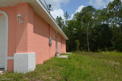 2004 Voss Ct, Lehigh Acres, FL 33972 - photo 3