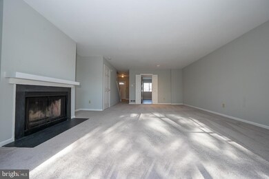 50 Woodside Rd unit 18, Ardmore, PA 19003 - photo 5