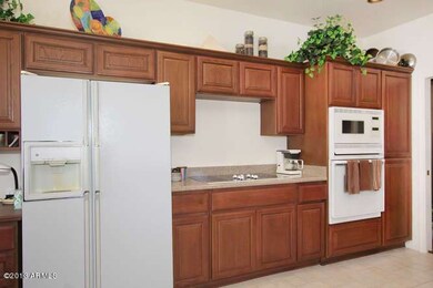 15694 W Piccadilly Rd, Goodyear, AZ 85395 - photo 4